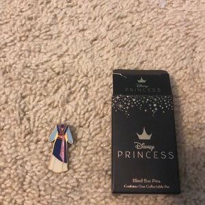 Loungefly Disney Mulan dress pin